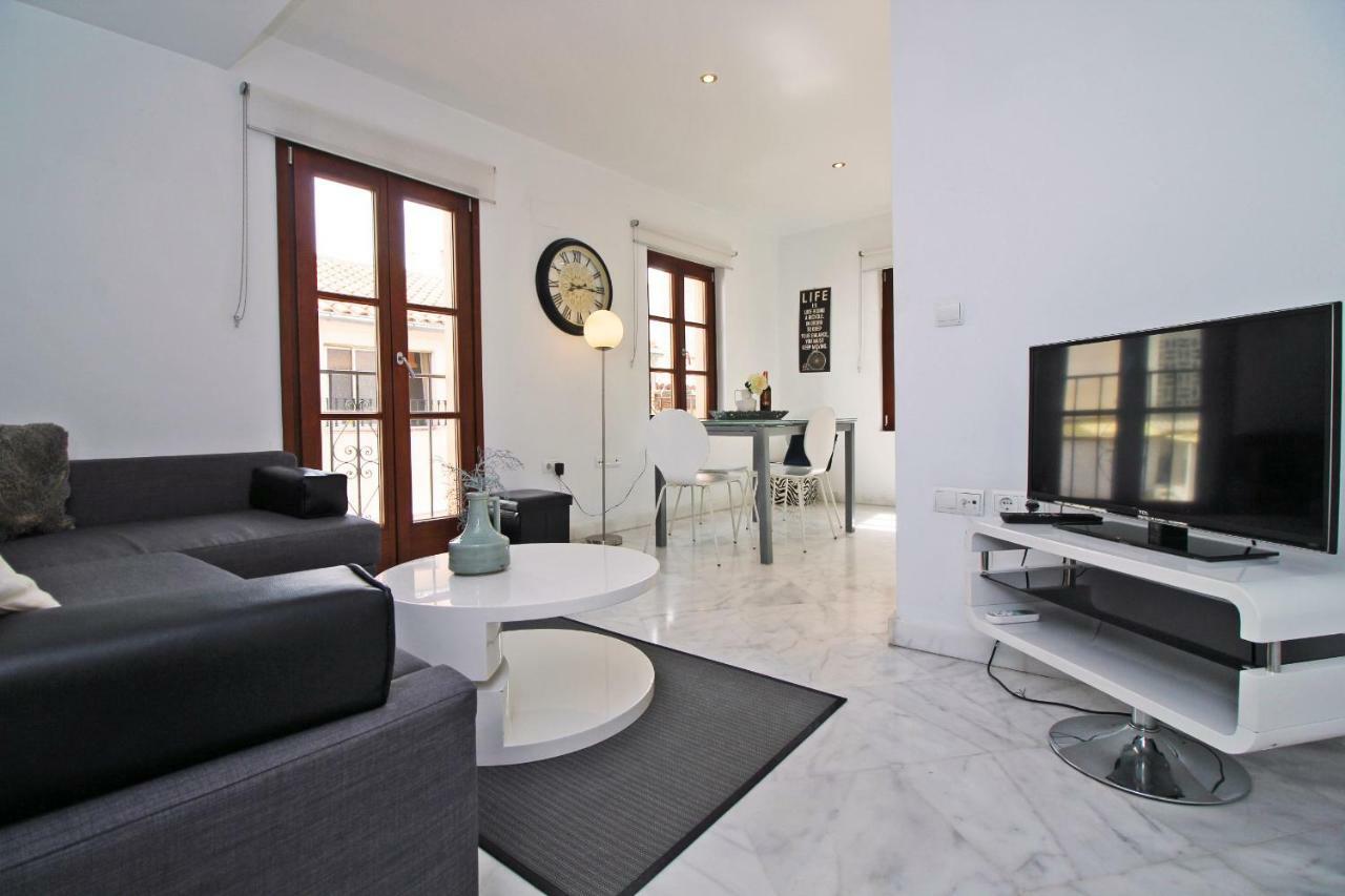 Del Parque Flats - Tribuna Malaga Exterior photo